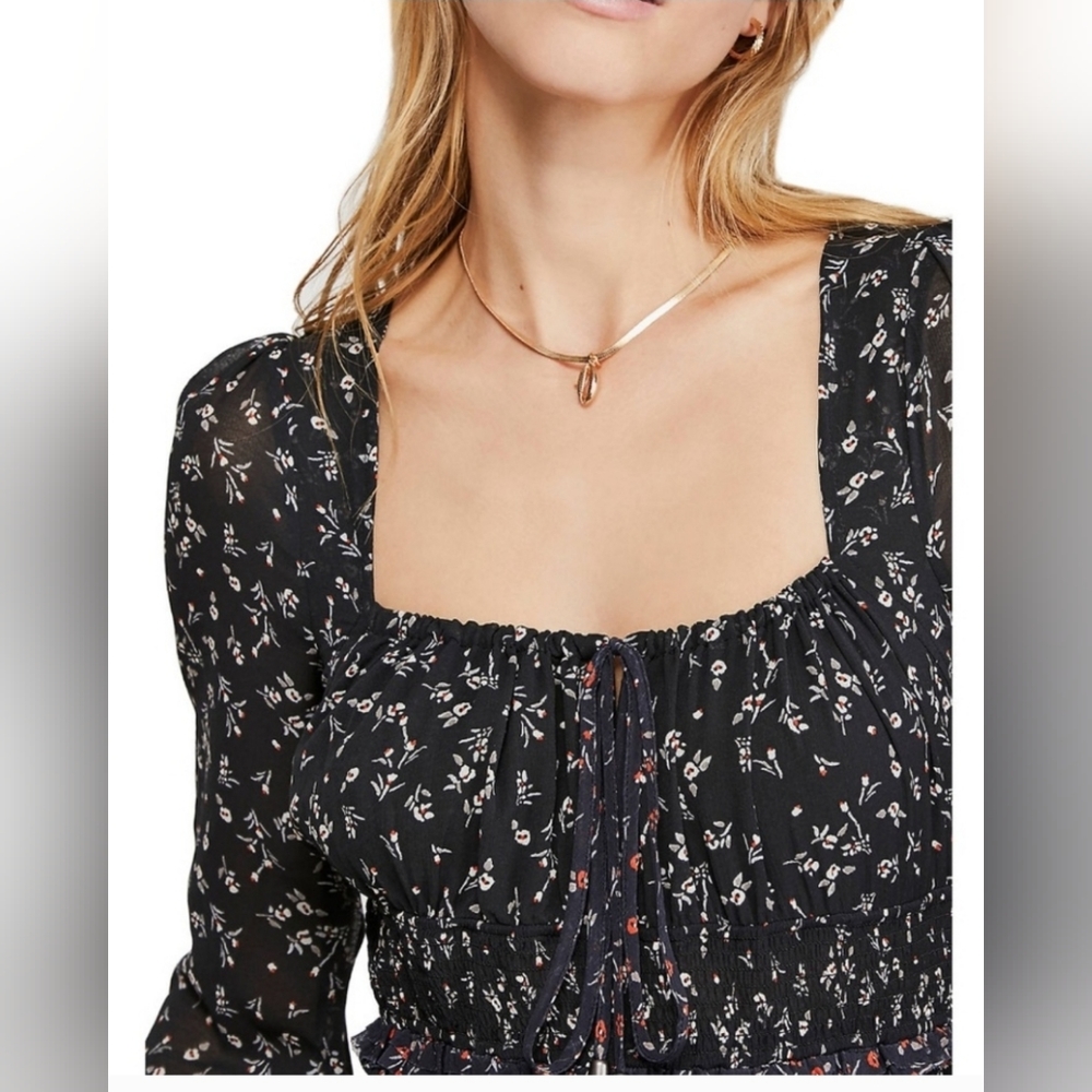 Free People - Picture 4 of 11